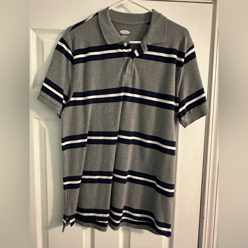 Men’s Old Navy Gray blue and white striped polo Size L
